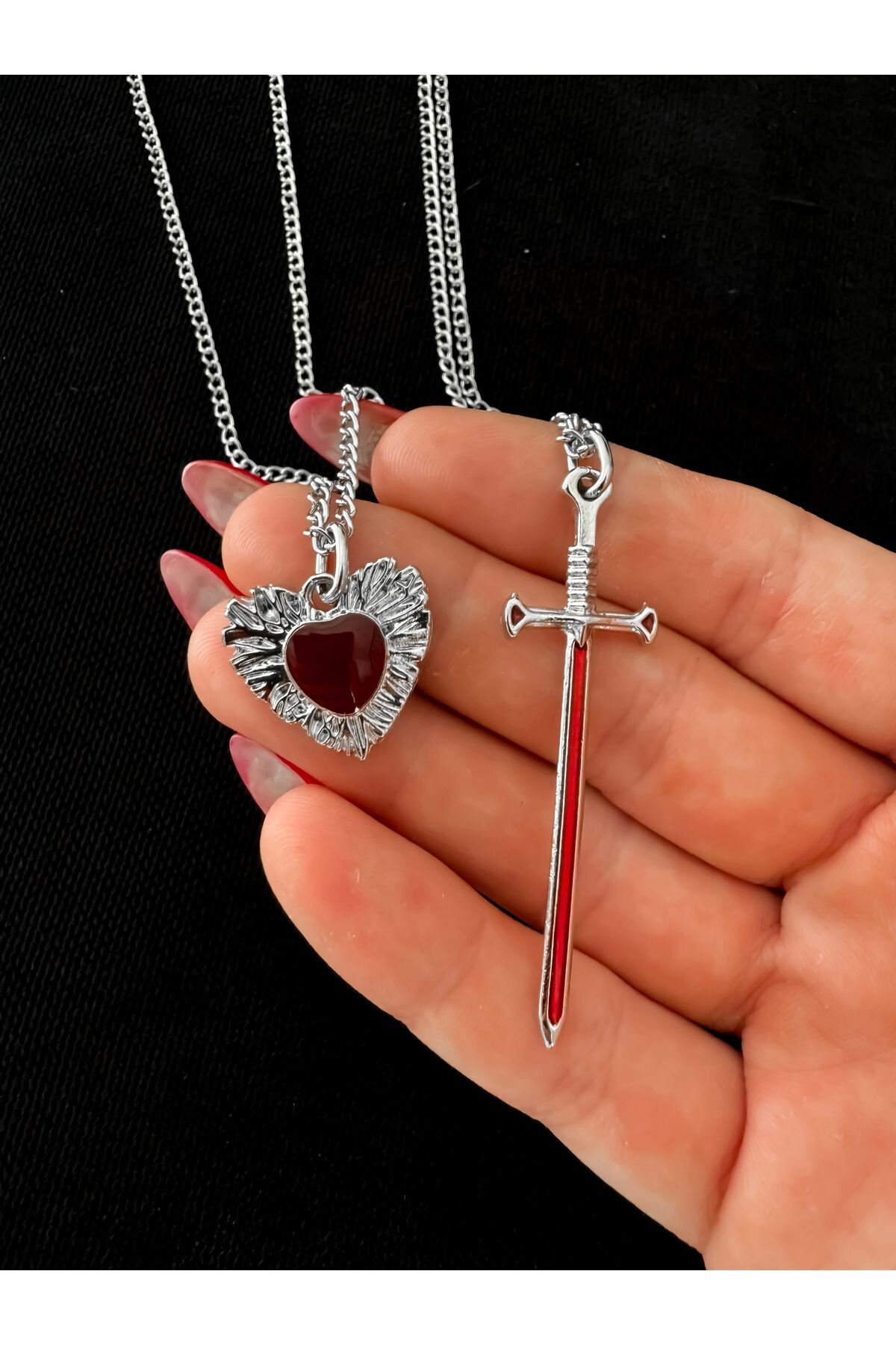 Gothic Gotik Kılıç ve Kalp 2li Çift Kolyesi Arkadaşlık Kolyesi Sevgili Kolyesi - DarkellaStore