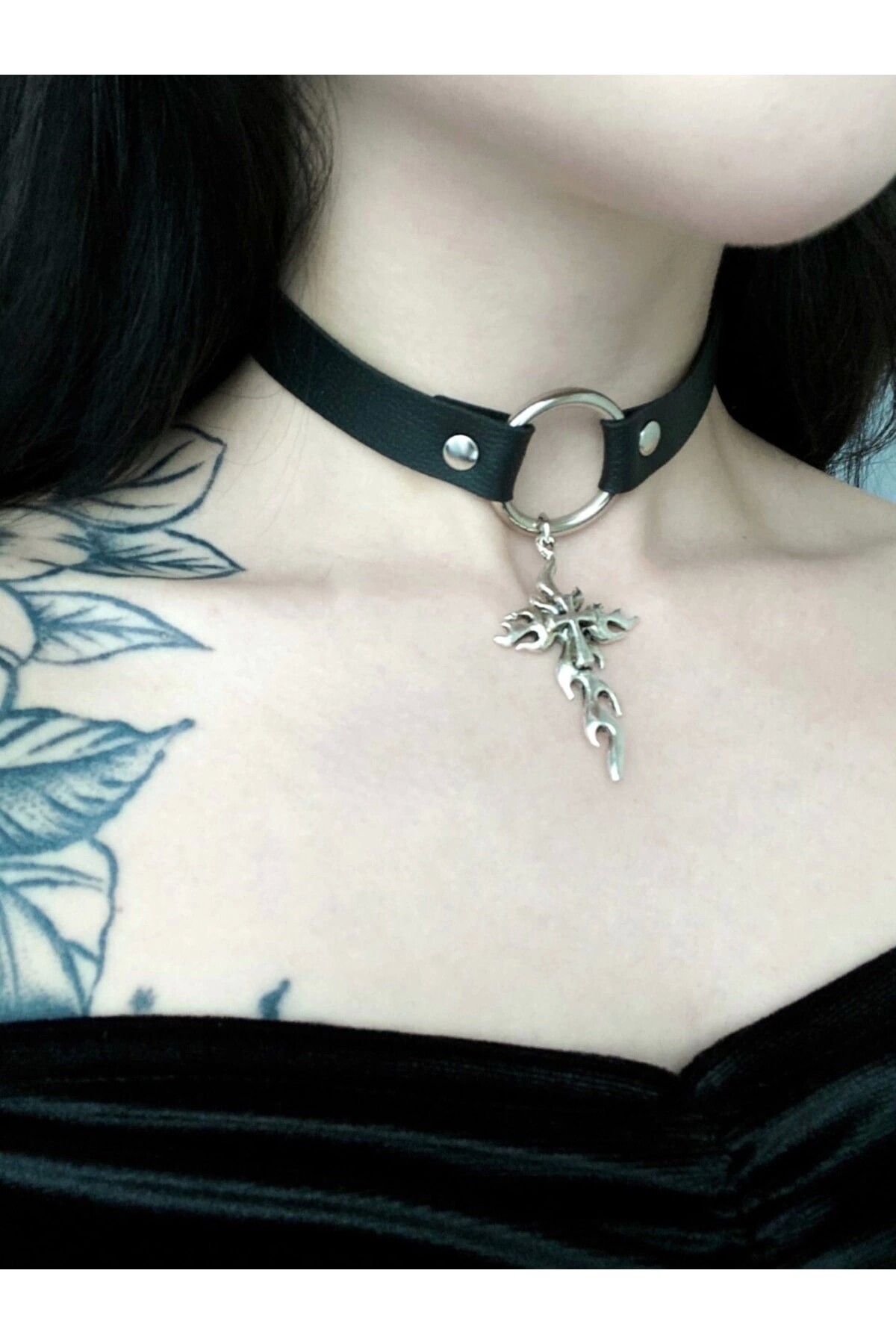 Gothic Punk Haçlı Halkalı Deri Choker Boyunluk - 3