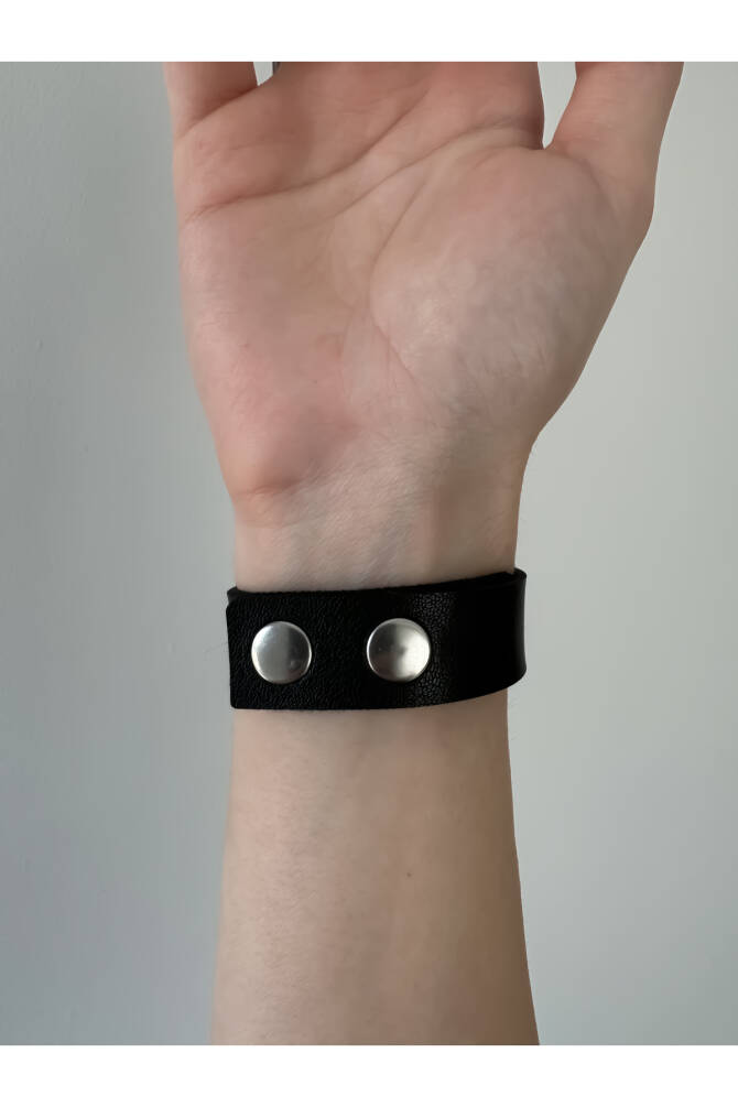 Gothic Punk Kare Halkalı Suni Deri Bileklik (Unisex Bedenli) - 2