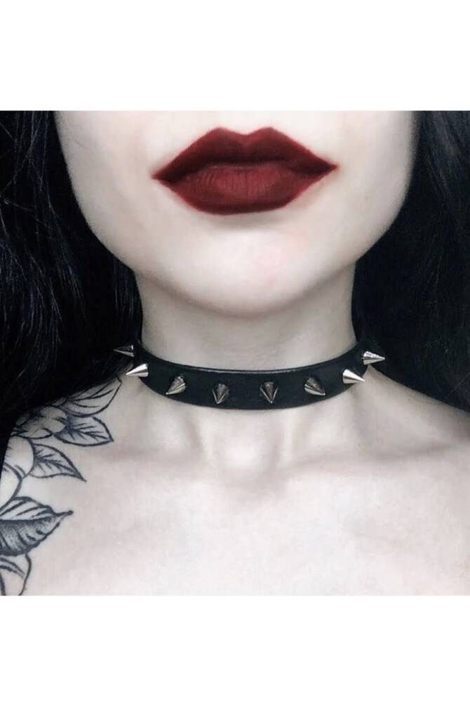 Gothic Punk Kısa Dikenli Suni Deri Tasma Kolye Chocker - 1