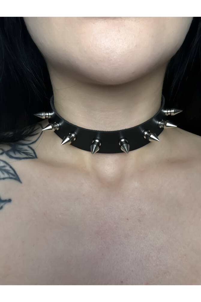 Gotik Goth Punk Oluklu Çivili Deri Choker Boyunluk Spikelı Deri Choker Boyunluk (unisex) - 4