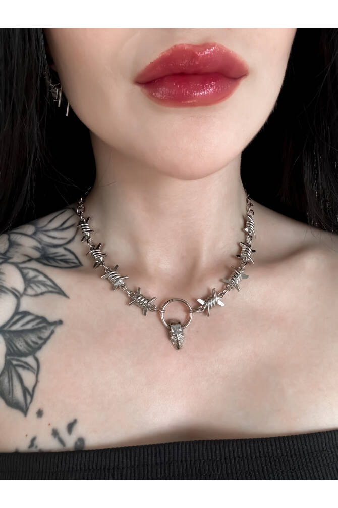 Gotik Gothic Punk Dikenli Kuru Kafalı Metal Kolye (Unisex) - 2