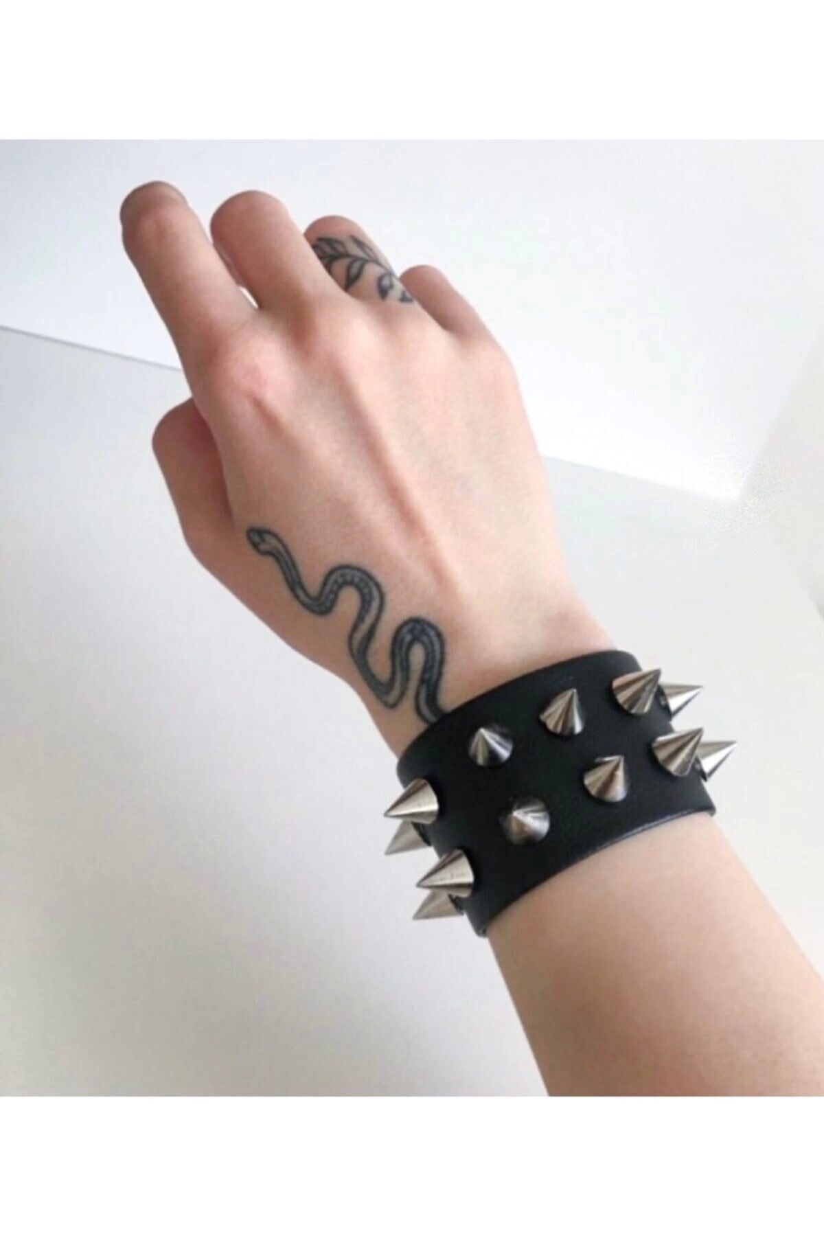 Gotik, Punk, Deri Çift Sıra Dikenli Bileklik - 3