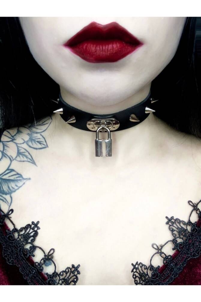 Gotik, Punk Dikenli Kilit Detay Deri Chocker, Suni Deri Boyunluk - 1