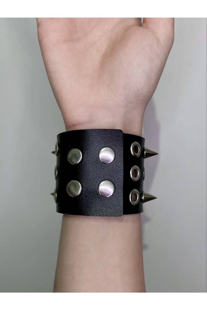Gotik , Punk , Dikenli Kuşgözlü Üç Sıralı Deri Bileklik - 2
