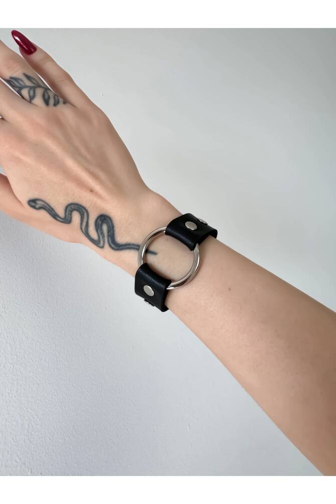 Gotik Punk Halkalı Deri Bileklik (UNİSEX BEDENLİ) - 3