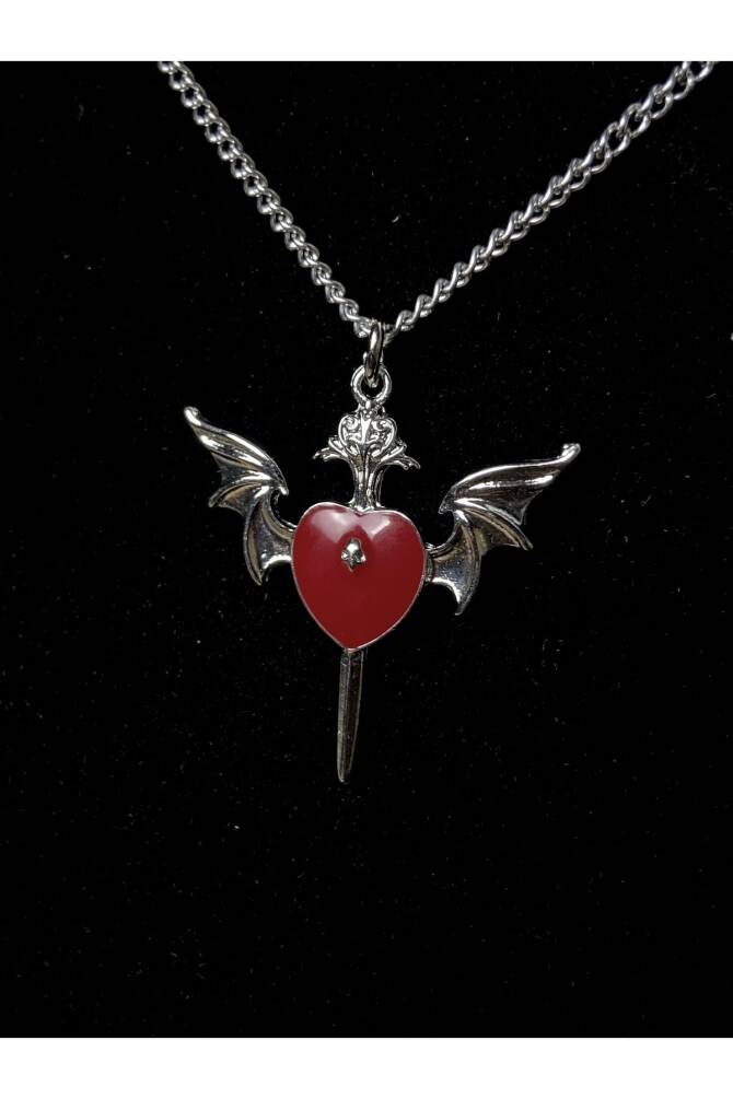 Gotik Punk Kanatlı Kuru Kafalı Kırmızı Kalp Kolye - 6