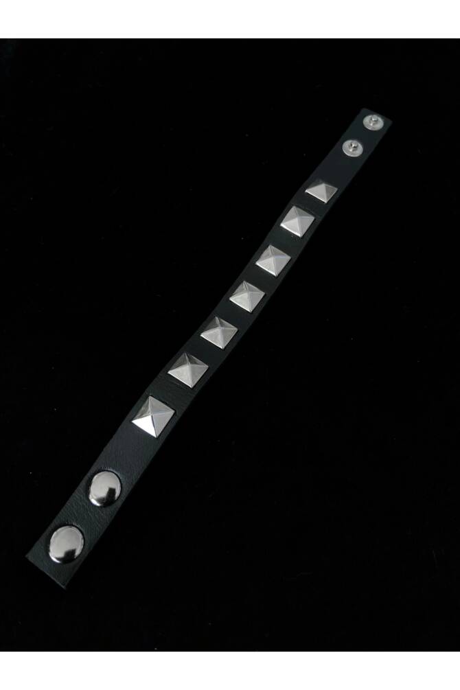 Gotik Punk Kare Zımbalı Suni Deri Bileklik - 3