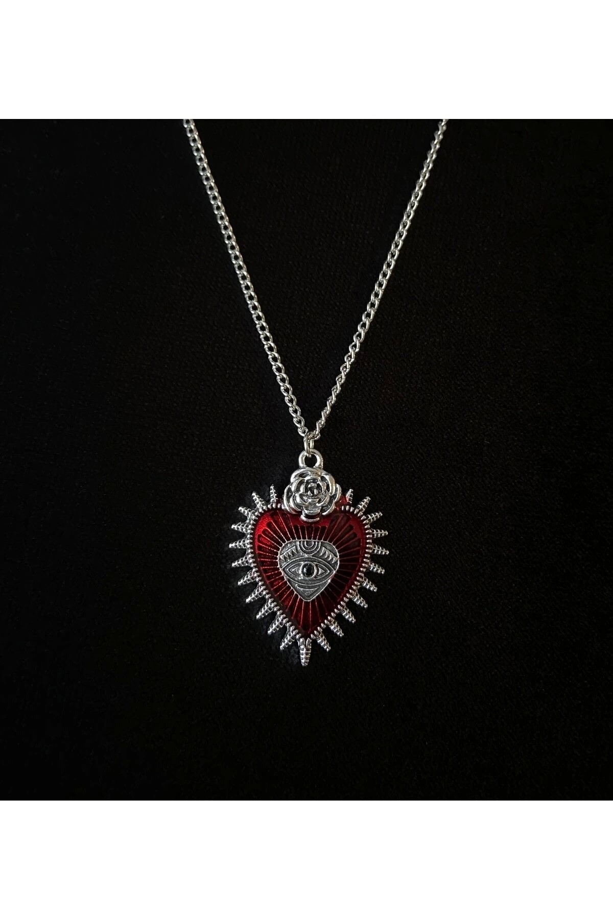 Gotik , Punk , Kırmızı Kalpli Göz Kolye - DarkellaStore