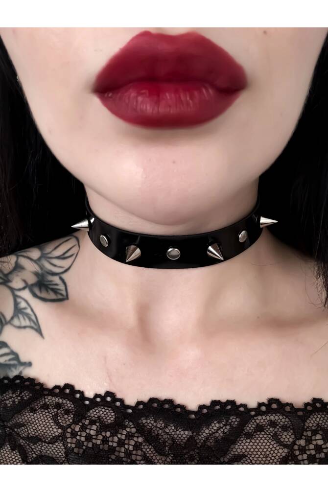 Gotik Punk Rugan Zımbalı Dikenli Choker Boyunluk - 1