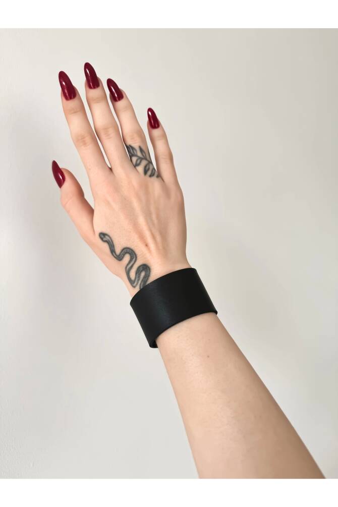 Gotik Punk Suni Deri Kalın Düz Deri Bileklik (UNISEX BEDENLİ) - 2