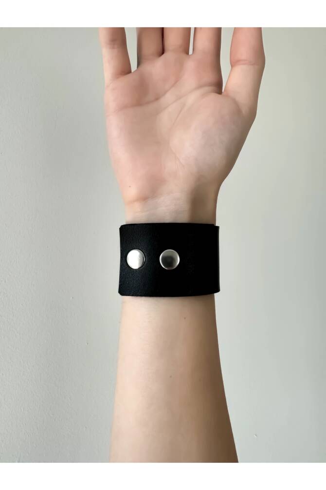 Gotik Punk Suni Deri Kalın Düz Deri Bileklik (UNISEX BEDENLİ) - 1