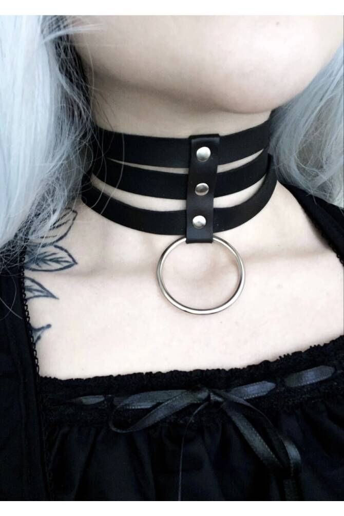 Gotik Punk Üç Sıralı Halkalı Suni Deri Choker Boyunluk - 2