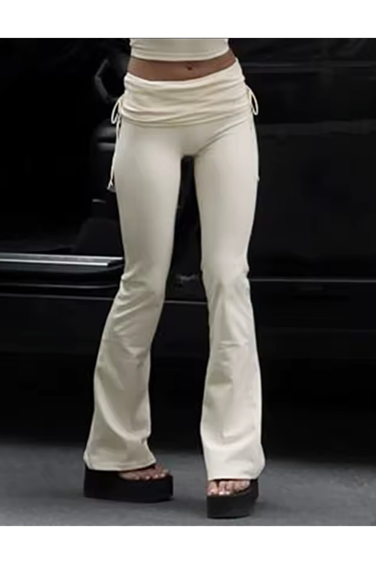 Harajuku Lolita Krem Slim Fit İspanyol Paça Eşofman - 6