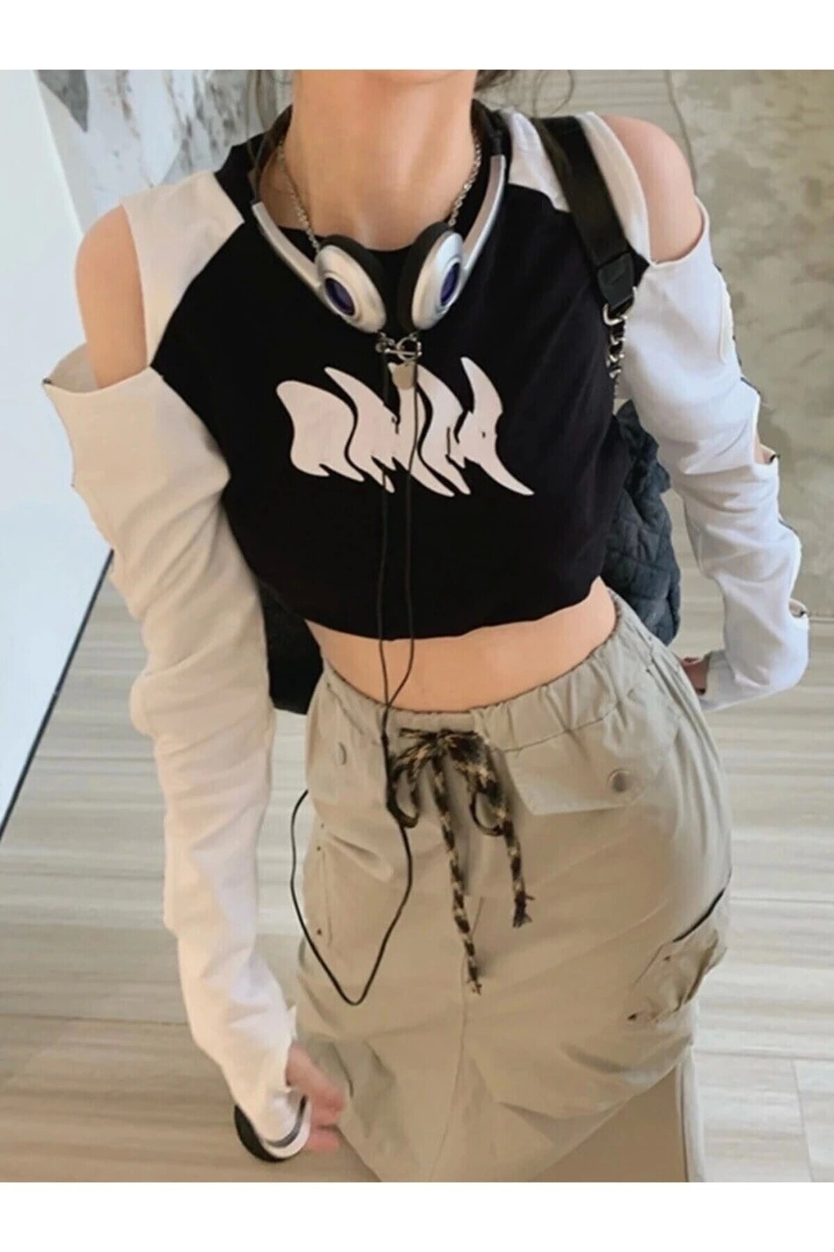 Harajuku Y2K Raglan Delikli Uzun Kollu Crop Bluz - 12