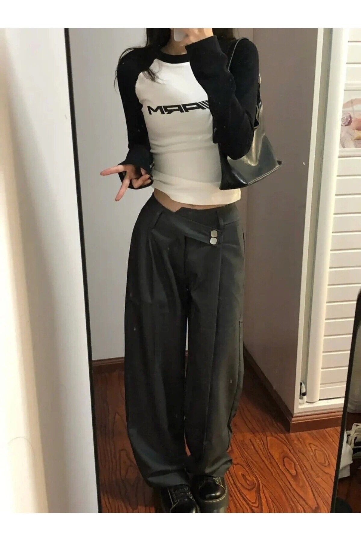 Harajuku Y2K Siyah Reglan Kol Racing Arm Beyaz T-Shirt - 3