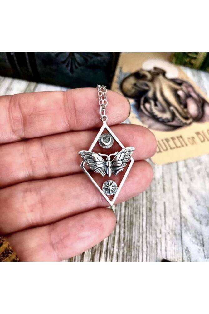 Lolita Vintage Kelebek Dörtgen Ay Kolye - 2