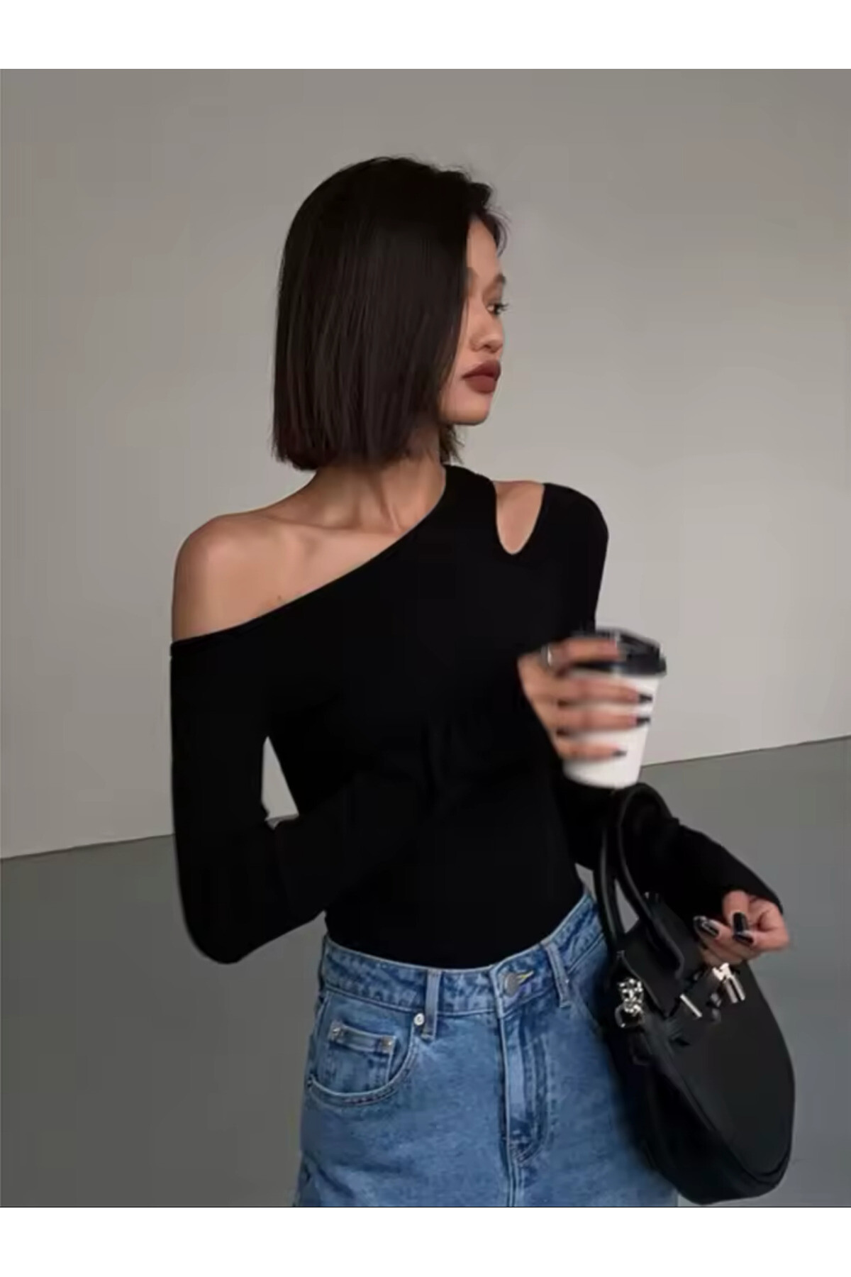 Omzu Yırtmaçlı Omuz Dekolteli Omzu Açık Crop Bluz - 5