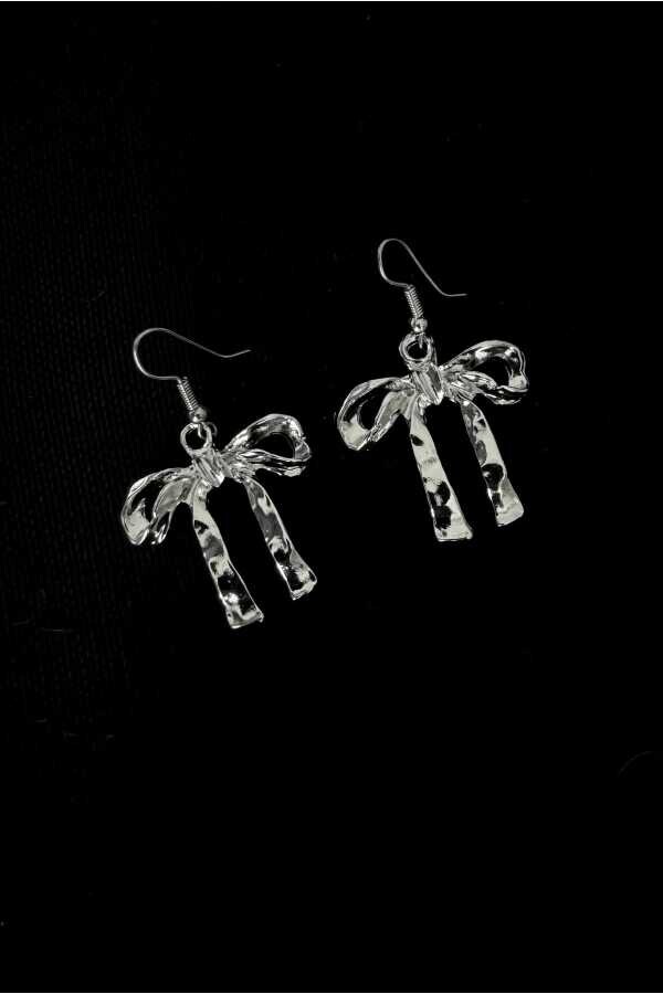 Y2K Lolita Harajuku Metal Fiyonk Sallantılı Küpe - 1